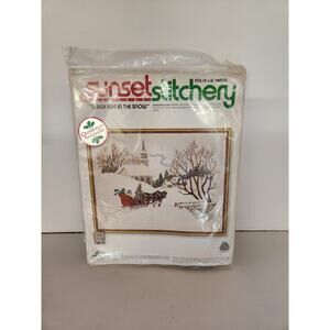 Sunset Stitchery Crewel Sleigh Ride In The Snow Kit 1979 Vtg Winter Holiday New